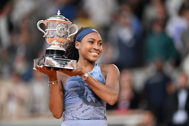 Coco Gauff beats Sabalenka to win French Open title PARIS, FRANCE - JUNE 7: Coco Gauff of US holds her trophy after winning against Aryna Sabalenka (not seen) during the Women s Singles final match on Day 14 of the 2025 French Open at Court Philippe-Chatrier in Paris, France on June 7, 2025. Mustafa Yalcin Anadolu Paris France. Editorial use only. Please get in touch for any other usage.  Copyright: x2025xAnadoluxMustafaxYalcinx