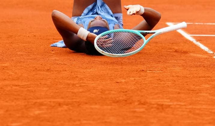 Coco Gauff celebrates on match point French Open Tennis, Day Fourteen, Tennis, Roland Garros, Paris, France - 07 Jun 2025 EDITORIAL USE ONLY No use with unauthorised audio, video, data, fixture lists, club league logos or live services. Online in-match use limited to 120 images, no video emulation. No use in betting, games or single club league player publications. Copyright: xJavierxGarcia Shutterstockx 15346223bd