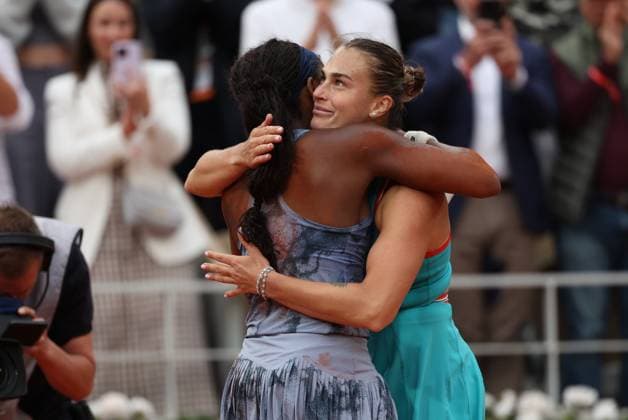 ROLAND GARROS 2025 Thierry Larret MAXPPP - PARIS (75) 07 06 2025 Thierry Larret Maxppp. Tennis. Roland Garros 2025. Internationaux de France de tennis. Stade Roland Garros, Paris (75). Le 7 juin 2025, Court Philippe Chatrier. Finale Femmes : Aryna SABALENKA (RUS) vs Coco GAUFF (USA) - Tennis. Roland Garros 2025. French Open tennis tournament. Roland Garros Stadium, Paris PARIS (75) STADE ROLAND GARROS PARIS ILE DE FRANCE FRANCE  Copyright: xMAXPPPxThierryxLarretx 73913 TLR202506074524