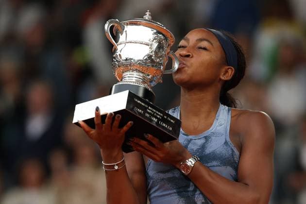 ROLAND GARROS 2025 Thierry Larret MAXPPP - PARIS (75) 07 06 2025 Thierry Larret Maxppp. Tennis. Roland Garros 2025. Internationaux de France de tennis. Stade Roland Garros, Paris (75). Le 7 juin 2025, Court Philippe Chatrier. Finale Femmes : Aryna SABALENKA (RUS) vs Coco GAUFF (USA) - Tennis. Roland Garros 2025. French Open tennis tournament. Roland Garros Stadium, Paris PARIS (75) STADE ROLAND GARROS PARIS ILE DE FRANCE FRANCE  Copyright: xMAXPPPxThierryxLarretx 73913 TLR202506074539