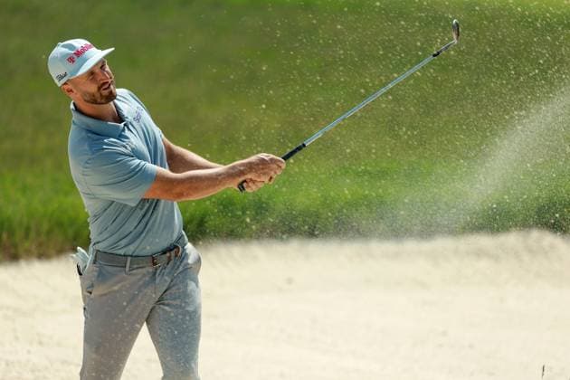 RBC Canadian Open 2025 at TPC Toronto at Osprey Valley CALEDON, ONTARIO - JUNE 07: Wyndham Clark of Denver, Colorado hits from the sand trap to the first green during the third round of the RBC Canadian Open 2025 at TPC Toronto at Osprey Valley on June 07, 2025 in Caledon, Ontario, Canada. Caledon Ontario United States  Copyright: xAmyxLemusx originalFilename:lemus-rbccanad250607_npAq3.jpg