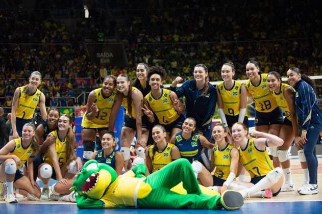 Germany vs Brazil RIO DE JANEIRO, RJ - 07.06.2025: GERMANY VS BRAZIL - Brazilian team during a match valid for the Volleyball Nations League (VNL), held on June 7, 2025, at the Maracanazinho gymnasium, in Rio de Janeiro, RJ, Brazil. (Photo: Renato Assis Fotoarena) x2750440x  RenatoxAssis