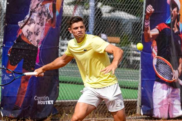 TENNIS : Open Sopra Steria - Lyon Villeurbanne 08 06 2025 Arthur GÃ a Ã l Ã chauffement lors du tournoi de tennis ATP, Tennis Herren Challenger Tour, Open Sopra Steria Ã Lyon-Villeurbanne, le 09 06 2025. Photo Sandrine Thesillat PsNewZ VilleurbanneFrance  Copyright: xSandrinexTHESILLATx