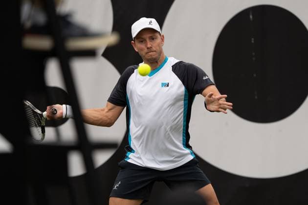 James Duckworth looks focused on the ball, James Duckworth vs Nikolos Bassilashvili, Tennis, ATP Tournament, Boss Open, Court No 1, Colosseum, Qualification, 08 06 2025, James Duckworth vs Nikolos Bassilashvili, Tennis, ATP Tournament, Boss Open, Court No 1, Colosseum, Qualification, 08 06 2025, Stuttgart Copyright: xEibner-Pressefoto EdwardxCheungx EP_ECG