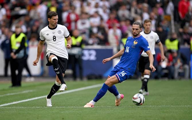 FOOTBALL UEFA Nations League 2024 2025 Match for third place in Stuttgart Germany France 08 06 2025 Leon Goretzka left, Germany v Lucas Digne right, France