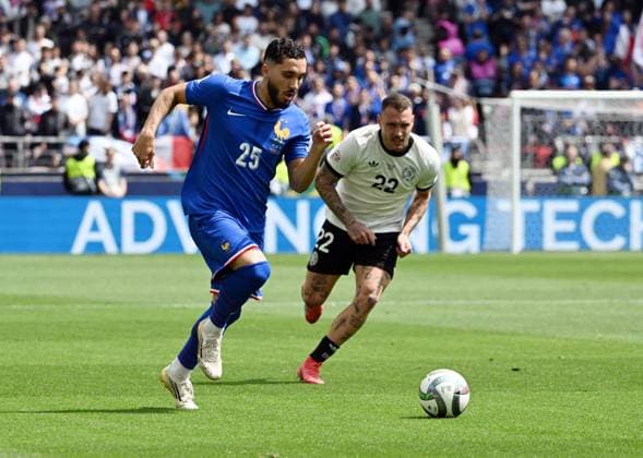 08 06 2025, xsltx, Football UEFA Nations League Place 3, Germany France v l Rayan Cherki France , David Raum German National Football Team DFB DFL DFB REGULATIONS PROHIBIT ANY USE OF PHOTOGRAPHS as IMAGE SEQUENCES and or QUASI VIDEO Stuttgart