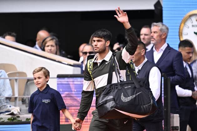 2025 Roland-Garros - Men s Single Final PARIS, FRANCE - JUNE 8: Carlos Alcaraz ahead of the Men s Single Final match on the day 15 of French Open tennis tournament on Court Philippe-Chatrier at the Roland-Garros Complex in Paris, France on June 8, 2025. Burak Akbulut Anadolu Paris France. Editorial use only. Please get in touch for any other usage.  Copyright: x2025xAnadoluxBurakxAkbulutx