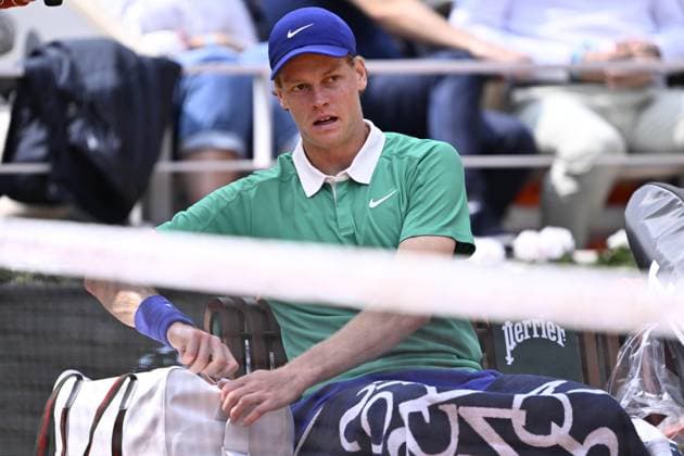 2025 Roland-Garros - Men s Single Final PARIS, FRANCE - JUNE 8: Jannik Sinner of Italy gestures as he competes against Carlos Alcaraz (not seen) of Spain during the Men s Single Final match on the day 15 of French Open tennis tournament on Court Philippe-Chatrier at the Roland-Garros Complex in Paris, France on June 8, 2025. Burak Akbulut Anadolu Paris France. Editorial use only. Please get in touch for any other usage.  Copyright: x2025xAnadoluxBurakxAkbulutx