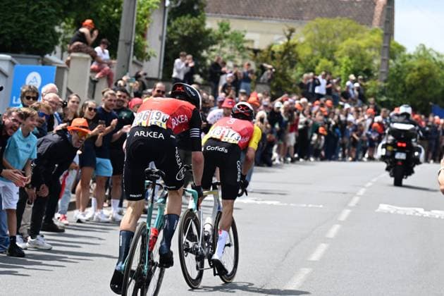 08-06-2025 Criterium Du Dauphine Libere; Tappa 01 Domerat - Montlucon; 2025, Cofidis; 2025, Arkea - Beb Hotel; Ourselin, Paul; Thierry, Pierre; Montlucon; 