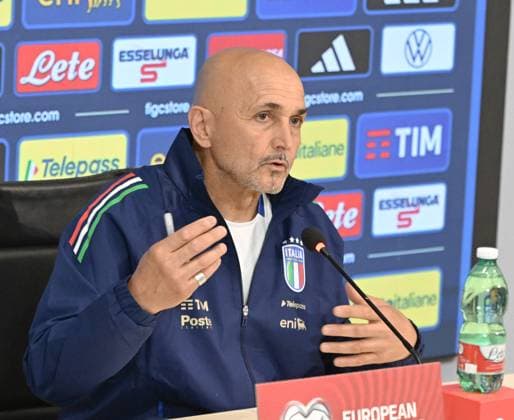 Luciano Spalletti holds final press conference, PK, Pressekonferenz as Italy Head Coach FLORENCE, ITALY - JUNE 8: Italy national football team head coach Luciano Spalletti attends his final press conference ahead of stepping down from his role, in Florence, Italy on June 7, 2025. Carlo Bressan Anadolu Florence Italy. Editorial use only. Please get in touch for any other usage.  Copyright: x2025xAnadoluxCarloxBressanx