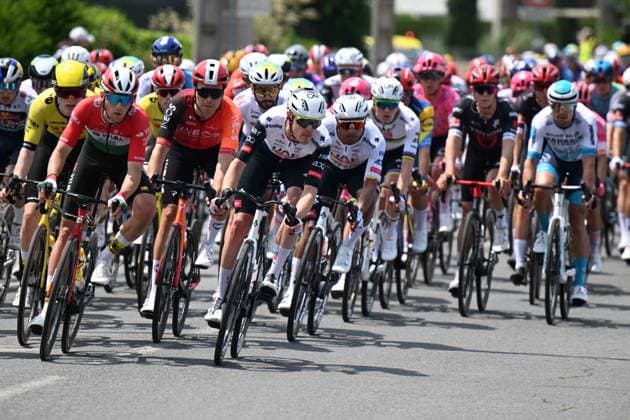 08-06-2025 Criterium Du Dauphine Libere; Tappa 01 Domerat - Montlucon; 2025, Uae Team Emirates - Xrg; Sivakov, Pavel; Narvaez, Jhonnatan; Pogacar, Tadej; Montlucon; 