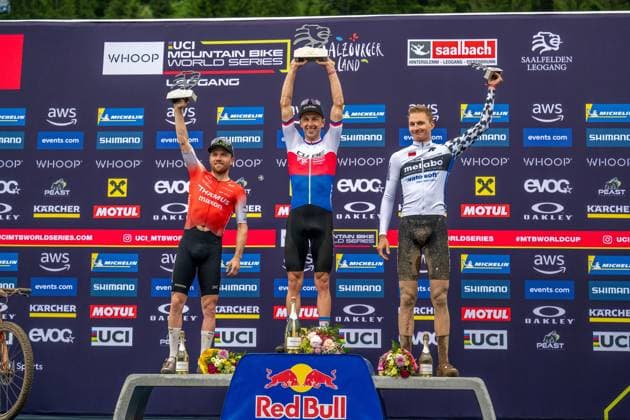 MOUNTAINBIKE - UCI MTB World Series LEOGANG,AUSTRIA,08.JUN.25 - CYCLING, MOUNTAIN BIKE - UCI Mountainbike World Cup, Cross-Country Olympic. Image shows Mathias Flueckiger (SUI), Ondrej Cink (CZE) and Fabio Puentener (SUI).  GEPAxpictures xWolfgangxKofler