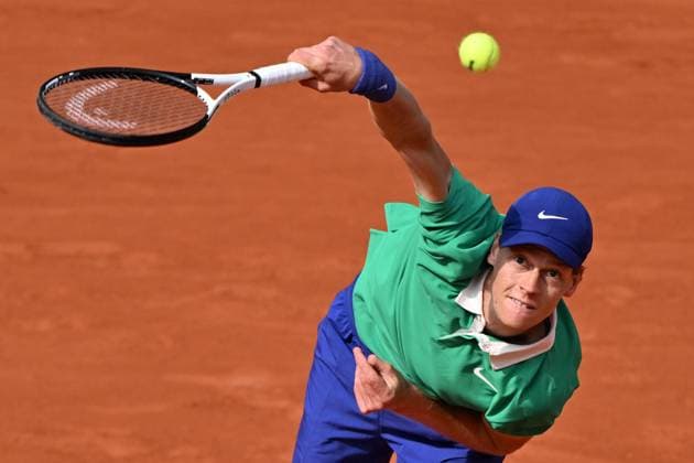 2025 Roland-Garros - Men s Single Final PARIS, FRANCE - JUNE 8: Jannik Sinner of Italy competes against Carlos Alcaraz (not seen) of Spain during the Men s Single Final match on the day 15 of French Open tennis tournament on Court Philippe-Chatrier at the Roland-Garros Complex in Paris, France on June 8, 2025. Mustafa Yalcin Anadolu Paris France. Editorial use only. Please get in touch for any other usage.  Copyright: x2025xAnadoluxMustafaxYalcinx