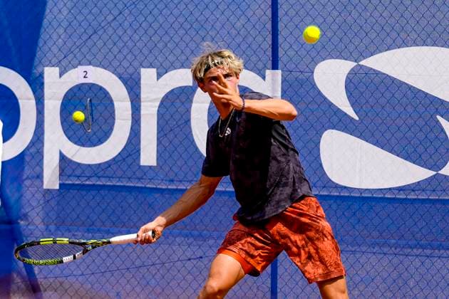 TENNIS : Open Sopra Steria - Lyon Villeurbanne 08 06 2025 Timothee Lustig (FRA) vs Michael Vrbensky (CZE) lors des qualifications du tournoi de tennis ATP, Tennis Herren Challenger Tour, Open Sopra Steria Ã Lyon-Villeurbanne, le 09 06 2025. Photo Sandrine Thesillat PsNewZ VilleurbanneFrance  Copyright: xSandrinexTHESILLATx