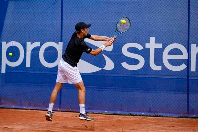 TENNIS : Open Sopra Steria - Lyon Villeurbanne 08 06 2025 Timothee Lustig (FRA) vs Michael Vrbensky (CZE) lors des qualifications du tournoi de tennis ATP, Tennis Herren Challenger Tour, Open Sopra Steria Ã Lyon-Villeurbanne, le 09 06 2025. Photo Sandrine Thesillat PsNewZ VilleurbanneFrance  Copyright: xSandrinexTHESILLATx