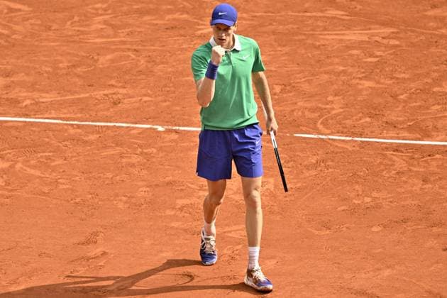 2025 Roland-Garros - Men s Single Final PARIS, FRANCE - JUNE 8: Jannik Sinner of Italy competes against Carlos Alcaraz (not seen) of Spain during the Men s Single Final match on the day 15 of French Open tennis tournament on Court Philippe-Chatrier at the Roland-Garros Complex in Paris, France on June 8, 2025. Burak Akbulut Anadolu Paris France. Editorial use only. Please get in touch for any other usage.  Copyright: x2025xAnadoluxBurakxAkbulutx