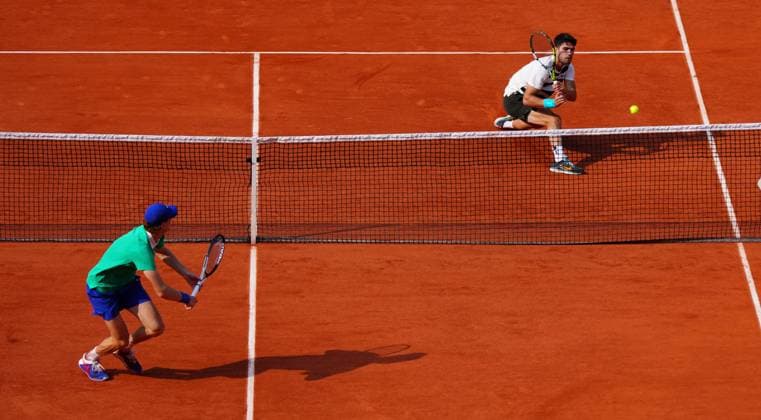 Carlos Alcaraz hits a winner down the liine French Open Tennis, Day Fifteen, Tennis, Roland Garros, Paris, France - 08 Jun 2025 EDITORIAL USE ONLY No use with unauthorised audio, video, data, fixture lists, club league logos or live services. Online in-match use limited to 120 images, no video emulation. No use in betting, games or single club league player publications. Copyright: xJavierxGarcia Shutterstockx 15346224ac