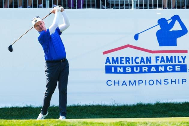 June 8, 2025, Madison, Wisconsin, USA: ERNIE ELS of South Africa tees off on the first hole during the final round of the 2025 American Family Insurance Championship at TPC Wisconsin in Madison, Wis. Madison USA - ZUMAb262 20250608_znp_b262_020 Copyright: xJeffxM.xBrownx