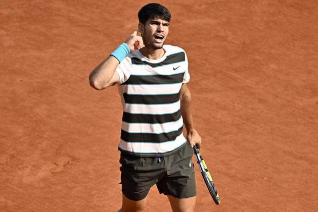 2025 Roland-Garros - Men s Single Final PARIS, FRANCE - JUNE 8: Carlos Alcaraz of Spain competes against Jannik Sinner of Italy (not seen) during the Men s Single Final match on the day 15 of French Open tennis tournament on Court Philippe-Chatrier at the Roland-Garros Complex in Paris, France on June 8, 2025. Burak Akbulut Anadolu Paris France. Editorial use only. Please get in touch for any other usage.  Copyright: x2025xAnadoluxBurakxAkbulutx