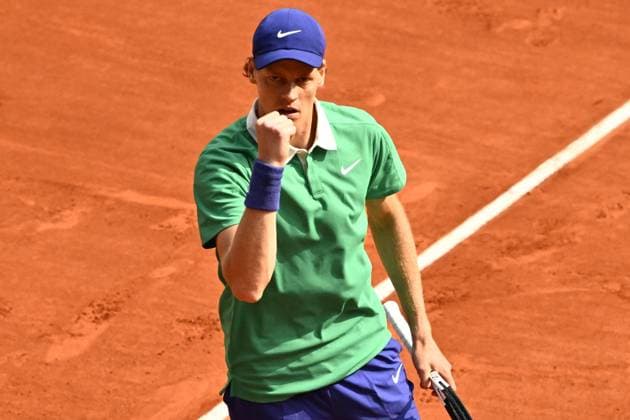 2025 Roland-Garros - Men s Single Final PARIS, FRANCE - JUNE 8: Jannik Sinner of Italy competes against Carlos Alcaraz (not seen) of Spain during the Men s Single Final match on the day 15 of French Open tennis tournament on Court Philippe-Chatrier at the Roland-Garros Complex in Paris, France on June 8, 2025. Burak Akbulut Anadolu Paris France. Editorial use only. Please get in touch for any other usage.  Copyright: x2025xAnadoluxBurakxAkbulutx