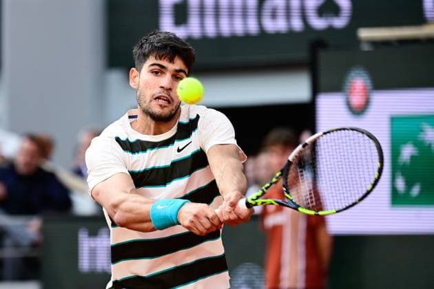 TENNIS : Roland Garros 2025 - Internationaux de France - 08 06 2025 Carlos Alcaraz ( Spain ) during the 2025 French Open at Roland Garros on Juin 08 , 2025 in Paris, France. ( Photo Dante Badano PSNewz ) - ParisFrance  Copyright: xx