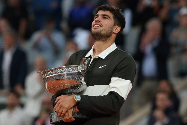 June 8, 2025, Paris, Celestynow, France: CARLOS ALCARAZ of Spain after the match against Jannik Sinner of Italy in the final men s singles of French Open 2025 at Roland Garros in Paris. Paris France - ZUMAc278 20250608_zsp_c278_051 Copyright: xMarcinxCholewinskix