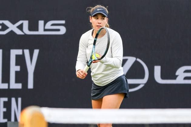 Ilkley Tennis Club, England, June 8th 2025: Flora Johnson during the WTA, Tennis Damen 125 Lexus Ilkley Open match with Lizette Cabrera at Ilkley Tennis Club in Ilkley, England on June 8th 2025. (Sean Chandler SPP) Copyright: xSeanxChandlerx xSPPx spp-en-SeChSp-WTA 125 Lexus Ilkley Open - Lizette Cabrera v Flora Johnson - Ilkley Tennis Club-142F5A2464