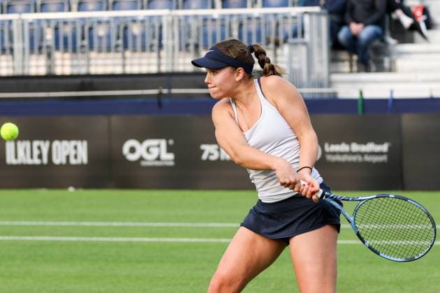 Ilkley Tennis Club, England, June 8th 2025: Flora Johnson during the WTA, Tennis Damen 125 Lexus Ilkley Open match with Lizette Cabrera at Ilkley Tennis Club in Ilkley, England on June 8th 2025. (Sean Chandler SPP) Copyright: xSeanxChandlerx xSPPx spp-en-SeChSp-WTA 125 Lexus Ilkley Open - Lizette Cabrera v Flora Johnson - Ilkley Tennis Club-92F5A2511