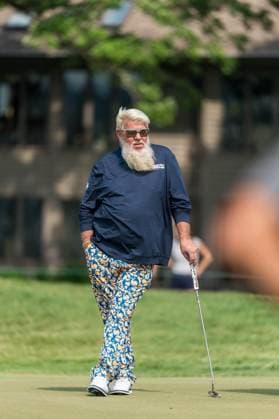 The American Family Insurance Championship Day 3 John Daly watches play on the 12th hole during round 3 of The American Family Insurance Championship at TPC Wisconsin in Madison, Wisconsin, on June 8. Madison Wisconsin United States  Copyright: xRossxHarriedx originalFilename:harried-theameri250608_npETj.jpg