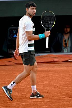 2025 French Open Mens Singles Final Carlos Alcaraz of Spain holds the Coupe des Mousquetaires trophy f ollowing his victory over Jannik Sinner of Italy in the Men s Singles Final match on Day Fifteen of the 2025 French Open at Roland Garros on June 08, 2025 in Paris, France. Photo by Franck Castel ABACAPRESS.COM Paris Ile-de-France France  Copyright: xCastelxFranck ABACAx