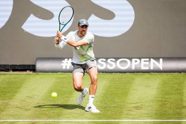 BOSS OPEN ATP250 09 06 2025 Benjamin Bonzi FRA in match against Jiri Lehecka CZE BOSS OPEN ATP250 Stuttgart, Tennisclub Weissenhof on 09 06 2025 Copyright: xBEAUTIFULxSPORTS Wunderlx