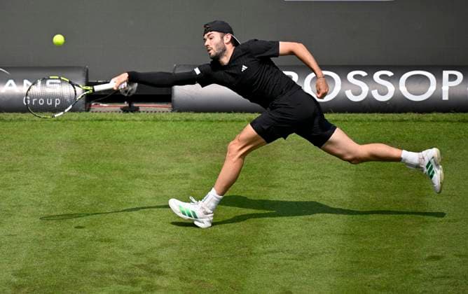 Jacob Fearnley GBR Action Tennis Men BOSS Open ATP 500 Stuttgart 2025 Weissenhof BOSS Open ATP 500 Stuttgart 2025