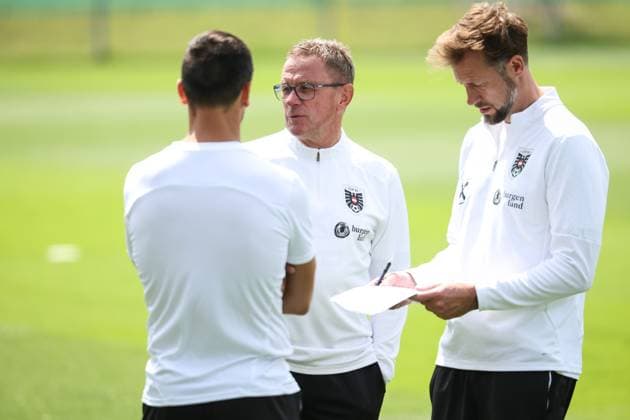 SOCCER - FIFA WC quali, SMR vs AUT VIENNA,AUSTRIA,09.JUN.25 - SOCCER - FIFA World Cup, WM, Weltmeisterschaft, Fussball 2026, European Qualifiers, group stage, OEFB international match, Länderspiel, Nationalmannschaft San Marino vs Austria, preview, training AUT. Image shows assistant coach Stefan Oesen, head Coach Ralf Rangnick and assistant coach Lars Kornetka (AUT). GEPAxpictures xArminxRauthner