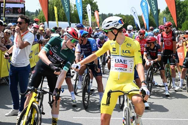 09-06-2025 Criterium Du Dauphine Libere; Tappa 02 Premilhat - Issoire; 2025, Uae Team Emirates - Xrg; 2025, Visma - Lease A Bike; Pogacar, Tadej; Vingegaard, Jonas; Premilhat; 