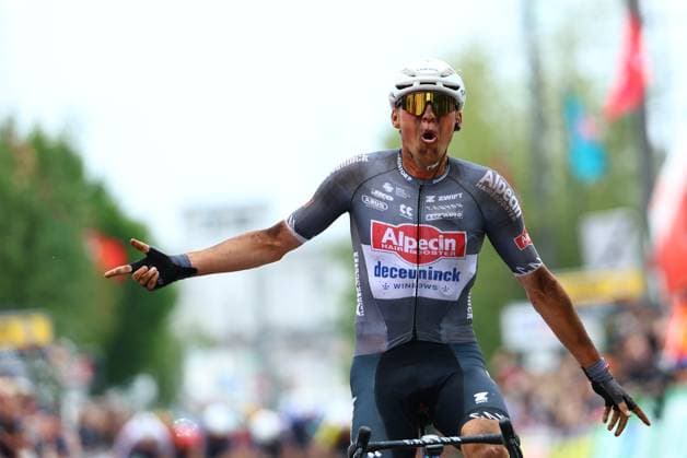 Belgian Timo Kielich of Alpecin-Deceuninck celebrates after winning the Antwerp Port Epic men s elite one day cycling race, 182 km in and around Antwerp, second race (2 8) in the Lotto Belgium Cup, Sunday 08 June 2025. DAVIDxPINTENS  x126528734x