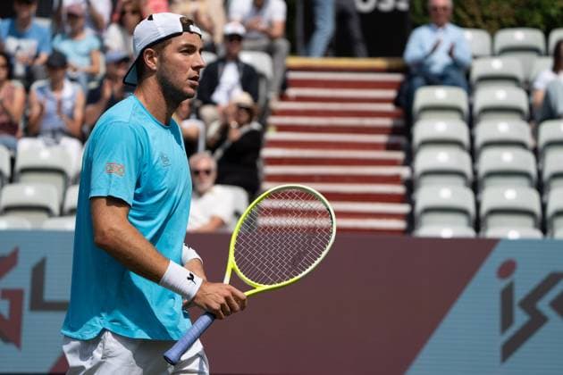 Jan Lennard Struff looks to his coaching team, Matteo Arnaldi vs Jan Lennard Struff, Tennis, ATP Tournament, Boss Open, Center Court, Sixteenth Final, 09 06 2025, Matteo Arnaldi vs Jan Lennard Struff, Tennis, ATP Tournament, Boss Open, Center Court, Sixteenth Final, 09 06 2025, Stuttgart Copyright: xEibner-Pressefoto EdwardxCheungx EP_ECG