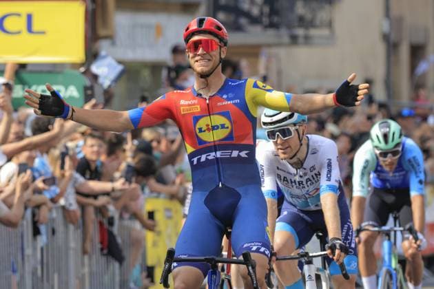 MILAN Jonathan, Lidl - Trek, winner stage, during the Criterium du Dauphine, Premilhat, Issoire - 06 09 2025 - Stage 2 - 204,6 km during Criterium du Dauphine 2025 - Stage 2, Street Cycling race in France, France, June 09 2025  Copyright: xStefanoxCavasino IPAxSportx xipa-agency.netx xx IPA_58831669 IPA_Agency_IPA58831669