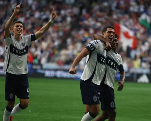 Vancouver Whitecaps FC vs Seattle Sounders FC: Major League Soccer 2025 VANCOUVER, BC - JUNE 8: MLS, Fussball Herren, USA Regular Season game Vancouver Whitecaps FC vs Seattle Sounders FC Vancouver Whitecaps forward Daniel Rios (14) celebrates with your teamates the 2nd goal against Seattle Sounders FC at BC Place on June 8, 2025 in Vancouver, Canada.(Photo by Tomaz Jr Pximages) Vancouver BC Place Stadium Vancouver, BC Canada Copyright: xTomazxJr Pximagesx