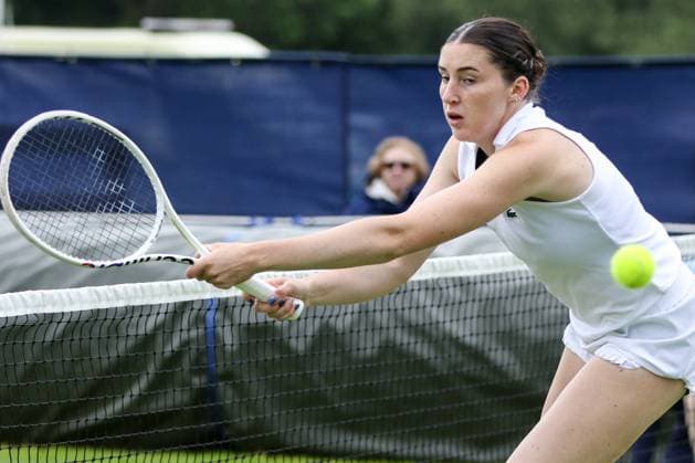 Ilkley Tennis Club, England, June 9th 2025: Elsa Jacquemot during the WTA, Tennis Damen 125 Lexus Ilkley Open match with Sijia Wei at Ilkley Tennis Club in Ilkley, England on June 9th 2025. (Sean Chandler SPP) Copyright: xSeanxChandlerx xSPPx spp-en-SeChSp-WTA 125 Lexus Ilkley Open - Sijia Wei v Elsa Jacquemot - Ilkley Tennis Club-122F5A4288