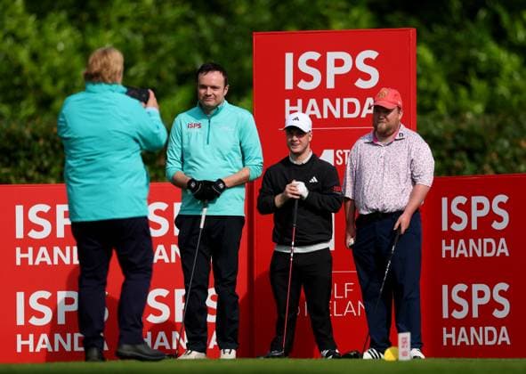 REPRO FREE *PRESS RELEASE NO REPRODUCTION FEE* EDITORIAL USE ONLY Golf Ireland ISPS Handa Irish G4D Open, Roganstown, Dublin 10 6 2025 Paul O™Kelly, Brendan Lawlor and Caolan Munnelly pose for a photo on the 1st tee Paul O™Kelly, Brendan Lawlor and Caolan Munnelly pose for a photo on the 1st tee 10 6 2025  Copyright: x INPHO JamesxCrombiex JCR16807