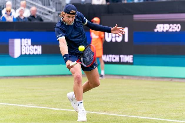 2025-06-10 2025 Libema Open Grass Court Championships ROSMALEN, NETHERLANDS - JUNE 10: Zizou Bergs of Belgium in action during Day Two of 2025 Libema Open Grass Court Championships at Autotron on June 10, 2025 in Rosmalen, Netherlands. Rosmalen Autotron Netherlands Content not available for redistribution in The Netherlands directly or indirectly through any third parties. Copyright: xJorisxVerwijstx