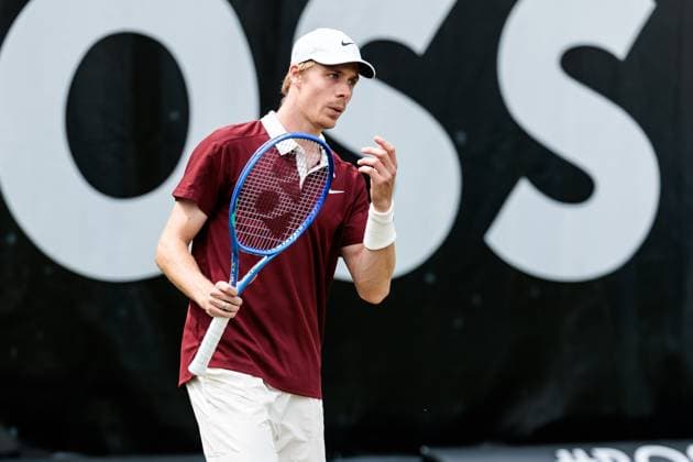 BOSS OPEN ATP250 10 06 2025 Denis Shapovalov CAN in match against Arthur Rinderknech FRA BOSS OPEN ATP250 Stuttgart, Tennisclub Weissenhof on 10 06 2025 Copyright: xBEAUTIFULxSPORTS Wunderlx