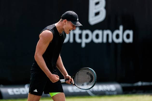 BOSS OPEN ATP250 10 06 2025 Justin Engel GER cheers in his match against James Duckworth AUS BOSS OPEN ATP250 Stuttgart, Tennisclub Weissenhof on 10 06 2025 Copyright: xBEAUTIFULxSPORTS Wunderlx