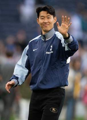 Tottenham Hotspur FC v Brighton & Hove Albion FC - Premier League LONDON, ENGLAND - MAY 25: Son Heung-min of Tottenham Hotspur reacts after the Premier League match between Tottenham Hotspur FC and Brighton & Hove Albion FC at Tottenham Hotspur Stadium on May 25, 2025 in London, England. London Tottenham Hotspur Stadium England United Kingdom Copyright: xVisionhausx 776173257