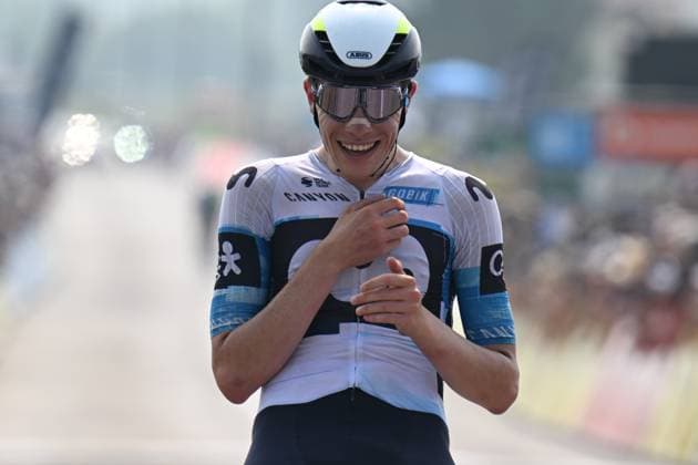 10-06-2025 Criterium Du Dauphine Libere; Tappa 03 Brioude - Charantonnay; 2025, Movistar; Romeo Abad, Ivan; Charantonnay; 