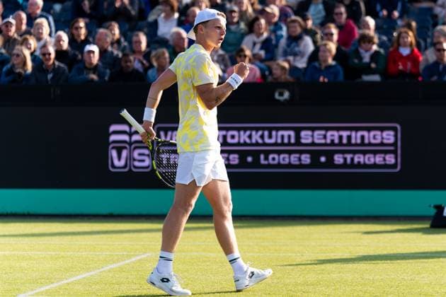 2025-06-10 2025 Libema Open Grass Court Championships ROSMALEN, NETHERLANDS - JUNE 10: Jesper de Jong of the Netherlands celebrating during Day Two of 2025 Libema Open Grass Court Championships at Autotron on June 10, 2025 in Rosmalen, Netherlands. Rosmalen Autotron Netherlands Content not available for redistribution in The Netherlands directly or indirectly through any third parties. Copyright: xJorisxVerwijstx