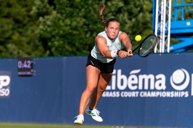 2025-06-10 2025 Libema Open Grass Court Championships ROSMALEN, NETHERLANDS - JUNE 10: Sarah van Emst of the Netherlands in action during Day Two of 2025 Libema Open Grass Court Championships at Autotron on June 10, 2025 in Rosmalen, Netherlands. (Photo by Joris Verwijst BSR Agency) Rosmalen Netherlands Content not available for redistribution in The Netherlands directly or indirectly through any third parties. Copyright: xBSRxAgencyx