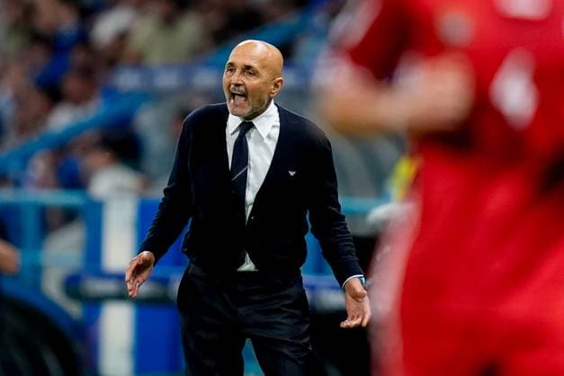 Italy v Moldova - FIFA 2026 World Cup Qualifier Luciano Spalletti head coach of Italy yells during the FIFA 2026 Qualifier match between Italy and Moldova at Mapei Stadium on June 09, 2025 in Reggio Emilia, Italy. Reggio Emilia Mapei Stadium Reggio Emilia Italy Copyright: xGiuseppexMaffiax WorldCupQual_ItalyvMoldova_090625_BRU2671