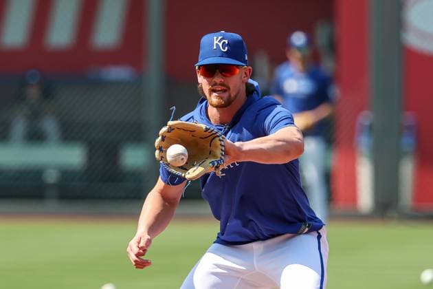 MLB, Baseball Herren, USA 2025: Yankees Vs Royals JUN 10 June 10, 2025: Kansas City Royals shortstop Bobby Witt Jr. (7) warms up before a game against the New York Yankees at Kauffman Stadium in Kansas City, MO. David Smith CSM (Credit Image: Â David Smith Cal Media) Kansas City Mo United States of America EDITORIAL USE ONLY Copyright: xx ZUMA-20250610_zma_c04_006.jpg DavidxSmithx csmphotothree391316