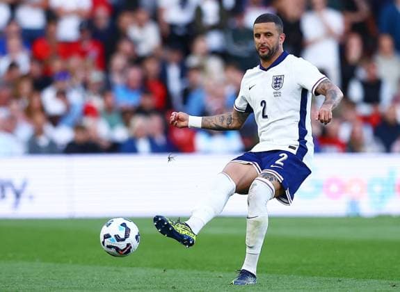Kyle Walker of England England v Senegal, International Friendly, Länderspiel, Nationalmannschaft Football, City Ground, Nottingham, UK - 10 Jun 2025 EDITORIAL USE ONLY No use with unauthorised audio, video, data, fixture lists, club league logos or live services. Online in-match use limited to 120 images, no video emulation. No use in betting, games or single club league player publications. Copyright: xMattxWest Shutterstockx 15350922fm